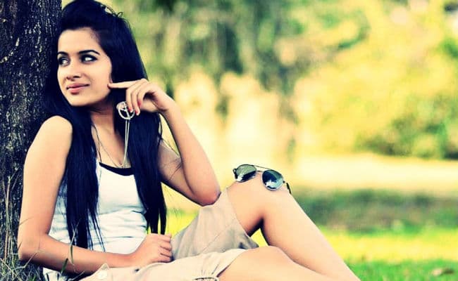 Bigg Boss 14 : कौन हैं सारा गुरपाल, शादी को लेकर उड़ी थी ऐसी अफवाह, मच गया था हंगामा, PHOTOS