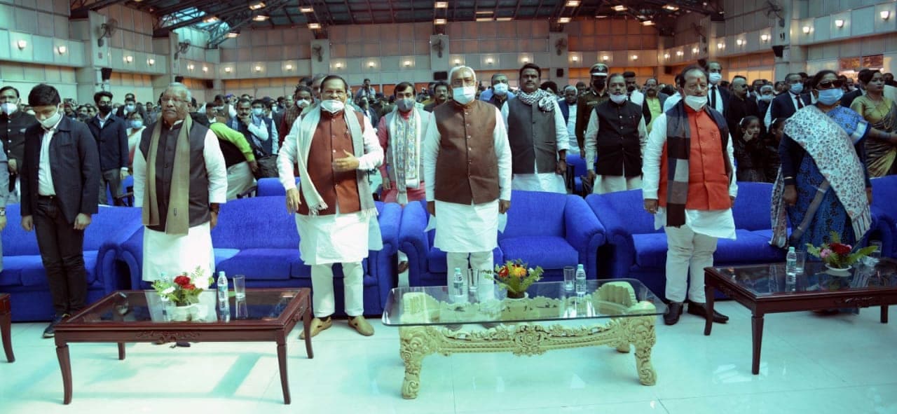 Bihar News: बिहार कैबिनेट के 14 मंत्रियों पर गंभीर आपराधिक मामले, BJP कोटे के सभी मंत्री करोड़पति , जानें कौन सबसे अधिक अमीर
