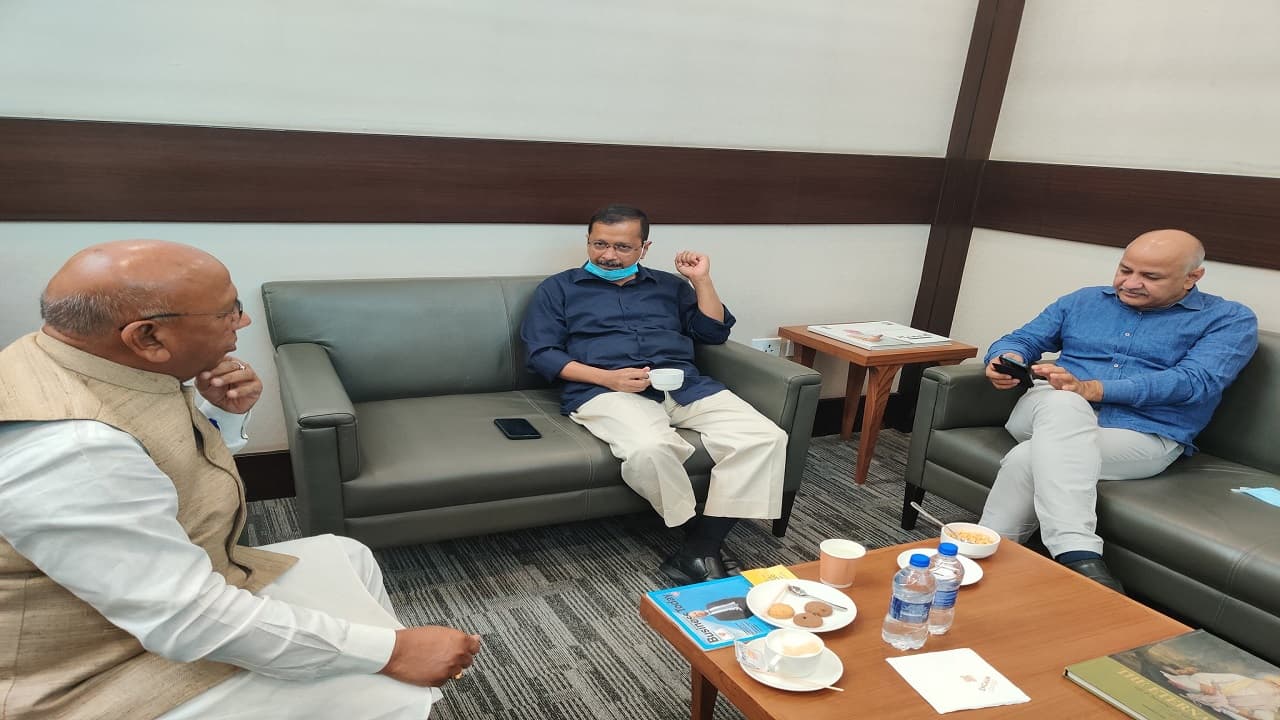 Jharkhand News: दिल्ली के सीएम अरविंद केजरीवाल से विधायक सरयू राय की किन मुद्दों पर हुई बातचीत