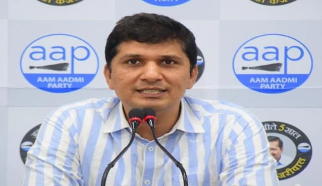 AAP का बीजेपी पर आरोप, एमसीडी के पास कर्मियों को वेतन देने के पैसे नहीं, पार्षदों को देने के लिए है फंड