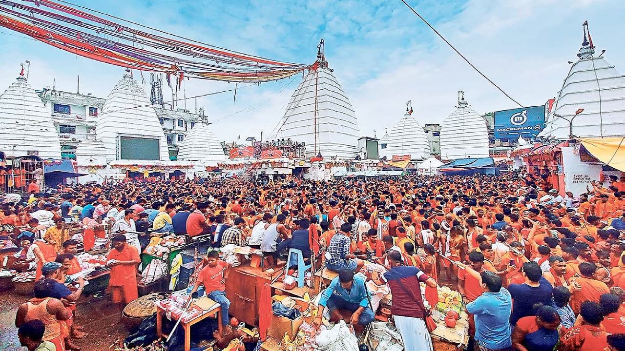 Sawan 2022: सोमवार को नंदन पहाड़ के पार तक शिवभक्तों की कतार, शीघ्रदर्शनम सुविधा व अरघा के बारे में जानें