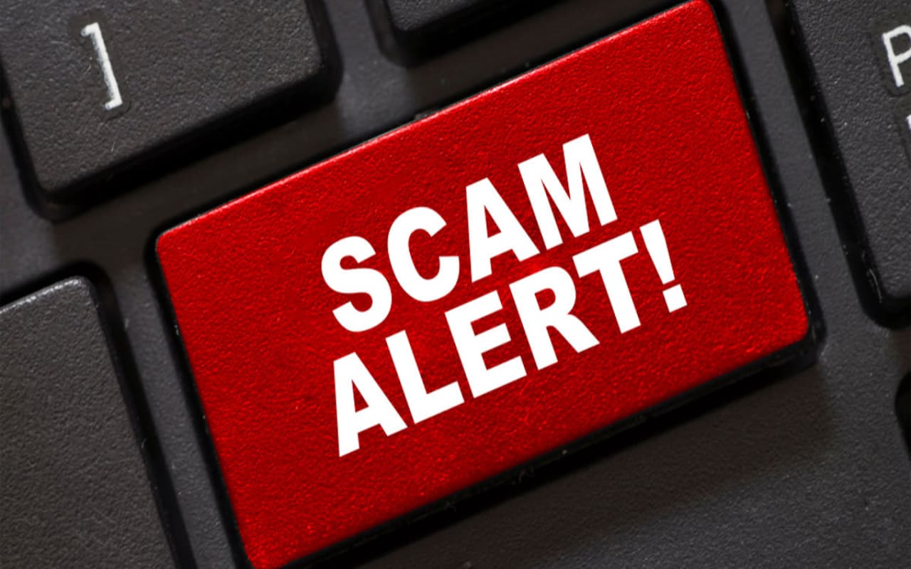 आपके बैंक अकाउंट में 5000 रुपये..., UPI पिन डालते ही खाता खाली, ये है Jumped Deposit Scam