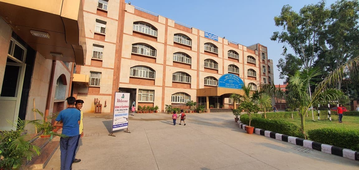 'स्कूल कॉलेज खोलने से छात्रों में बढ़ेगा हर्ड इम्यूनिटी' कोरोना संकट के बीच एम्स प्रोफेसरों की राय