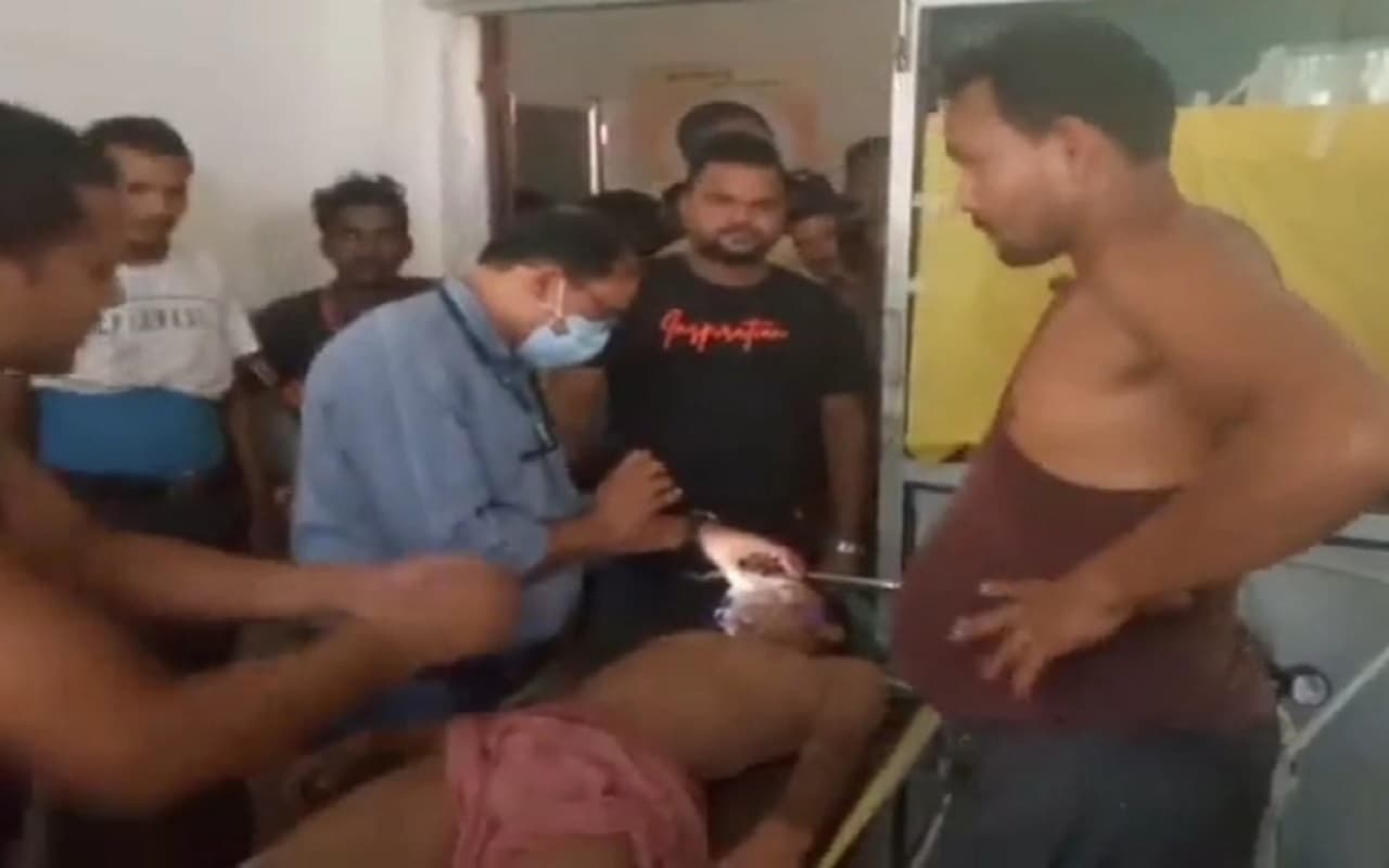 Jharkhand News : झारखंड में पढ़ने के लिए घर से स्कूल निकले कक्षा 6 के छात्र की तालाब में डूबने से मौत