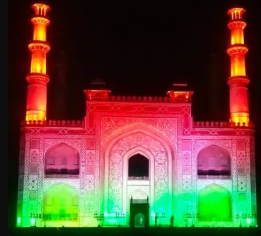 Agra News: आज से आगरा के तीन स्मारक लाइटिंग से होंगे रोशन, ताजमहल के गेट पर भी लगेगा G-20 का लोगो