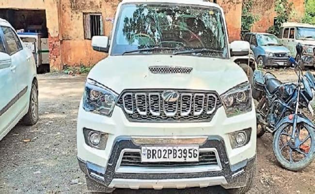 अफसर बन कर हाइवे पर ट्रक लूटने वाले छह लुटेरों को पुलिस ने दबोचा, नवादा में गिरोह का हुआ खुलासा