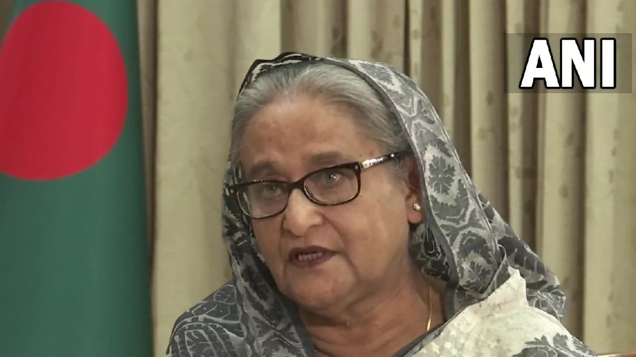 Sheikh Hasina: PM शेख हसीना ने रोहिंग्या को बताया बड़ा बोझ, घर वापसी को लेकर कही ये बड़ी बात