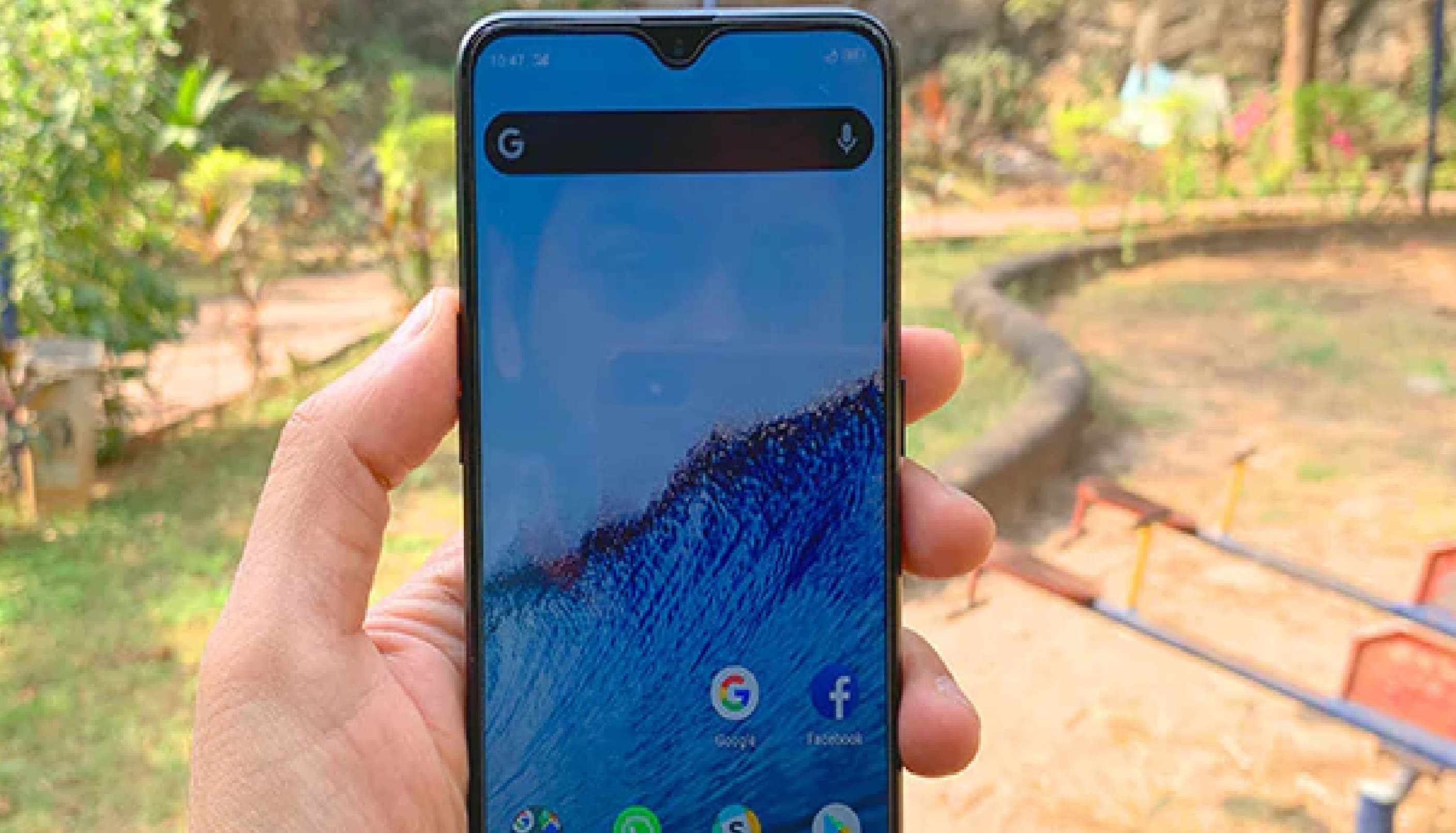 धनबाद के DC कार्यालय में युवक ने की आत्मदाह की कोशिश, जानिए क्या है पूरा मामला