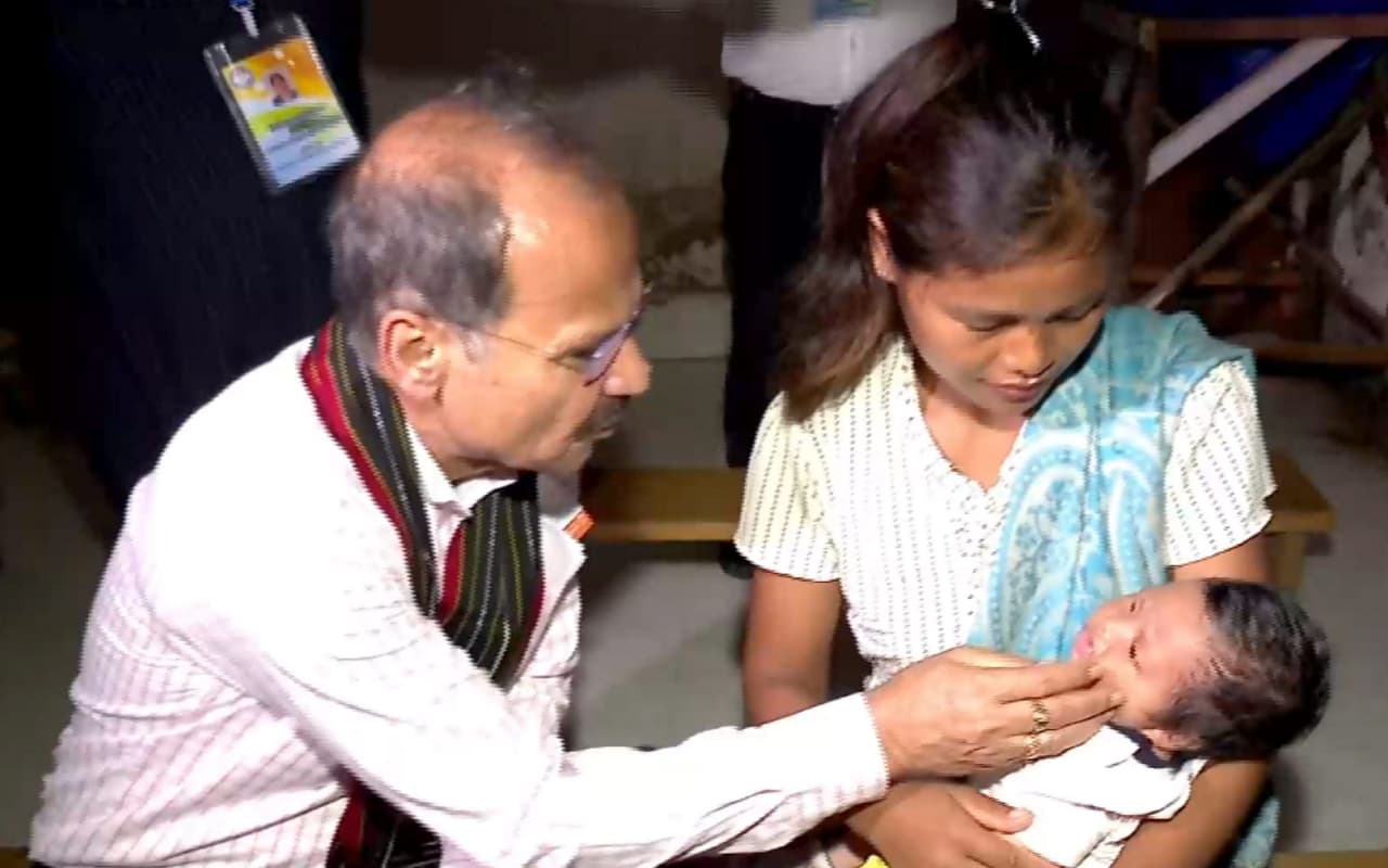 मणिपुर में I-N-D-I-A का प्रतिनिधिमंडल, पढ़ें विपक्षी नेताओं ने शिविर में क्या कहा ?