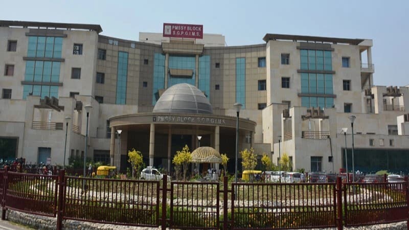 लखनऊ: SGPGI में पूर्व भाजपा सांसद के बेटे की इलाज के अभाव में मौत, चिकित्सक कार्यमुक्त-निदेशक को दी गई चेतावनी