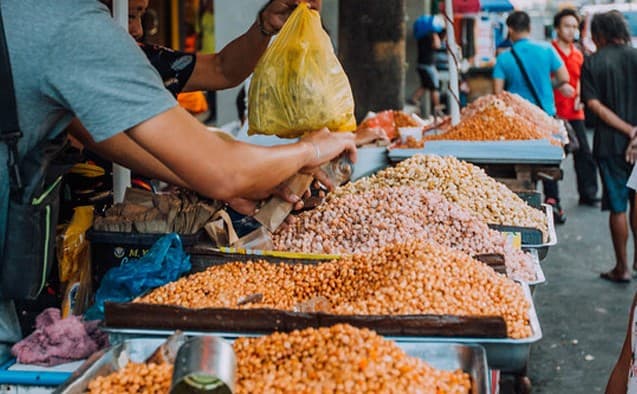 रांची नगर निगम फुटपाथ दुकानदारों को लोन देने के लिए की तैयारी, लेकिन नहीं मिल रहे दुकानदार