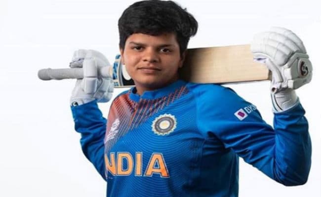 16 साल की शेफाली वर्मा का बड़ा कारनामा, दिग्गजों को पछाड़कर हासिल की टॉप रैंकिंग