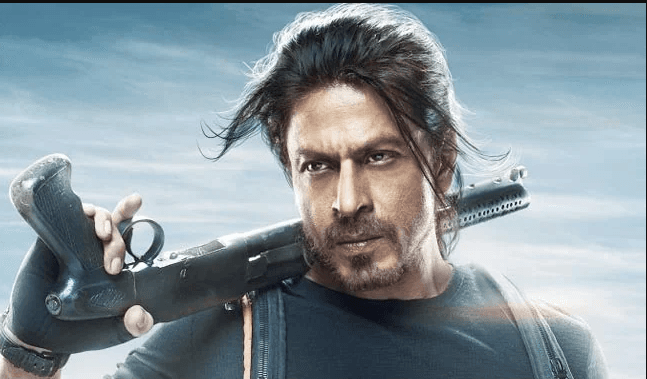 Pathaan डायरेक्टर सिद्धार्थ आनंद ने बायकॉट ट्रेंड पर दी प्रतिक्रिया, बोले- शाहरुख खान सॉफ्ट टारगेट बन गये हैं