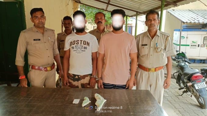 200 रुपये के फटे नोट को लेने से मना करने पर पिज्जा डिलीवरी ब्वॉय को दो लोगों ने मारी गोली, गिरफ्तार