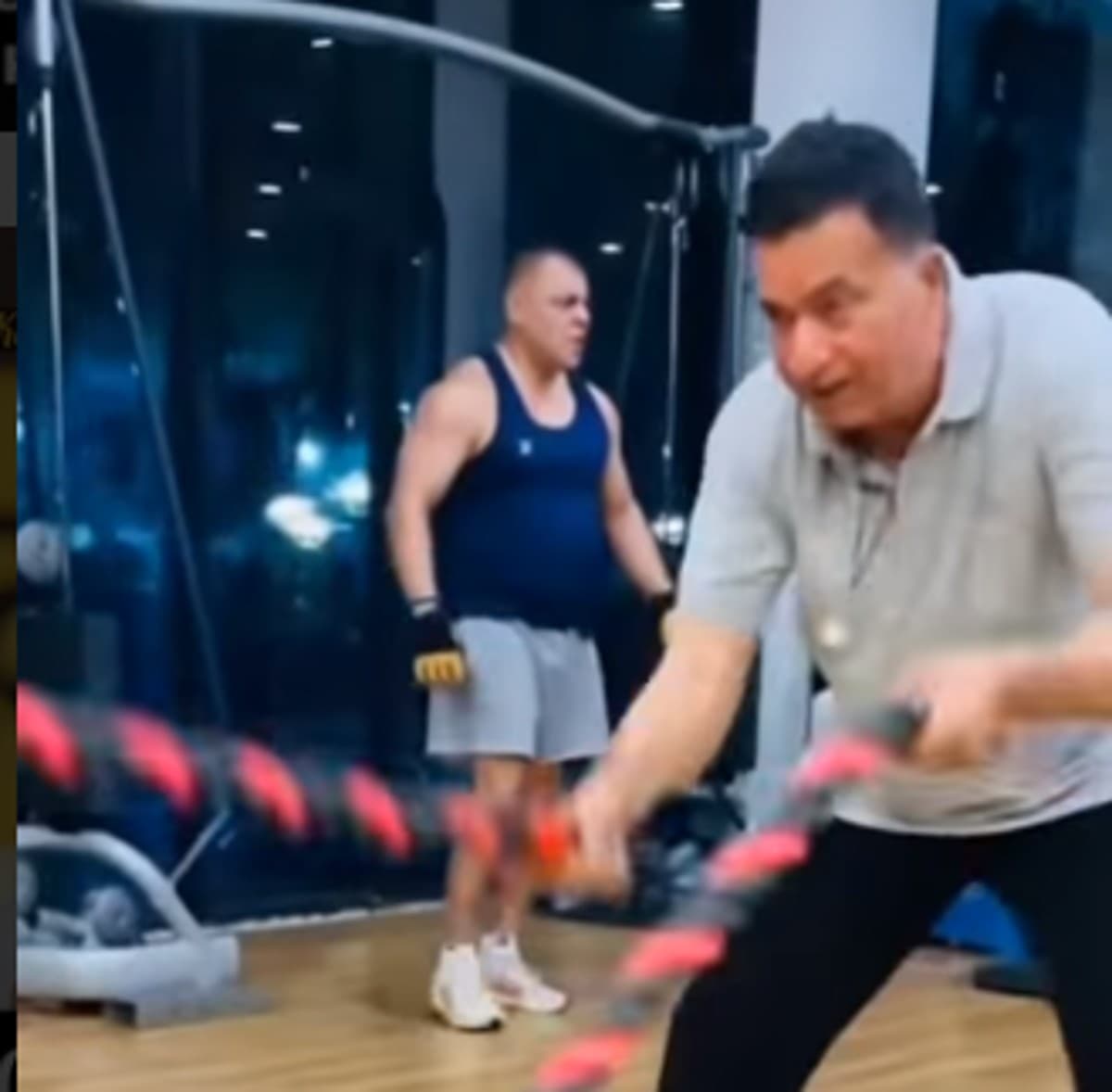 विक्की कौशल के पिता शाम कौशल का वर्कआउट वीडियो वायरल, फैंस बोले- बहू कैटरीना कैफ का असर...