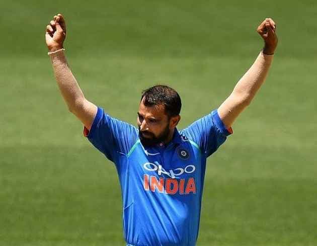 तेज गेंदबाज मोहम्मद शमी का बड़ा खुलासा, 2015 विश्व कप में मैं खेलने की स्थिति में नहीं था लेकिन धौनी की वजह से खेला