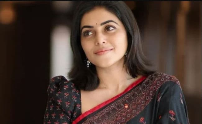 अभिनेत्री शमना कासिम को ब्‍लैकमेल रहा था शख्‍स, पुलिस ने धर दबोचा