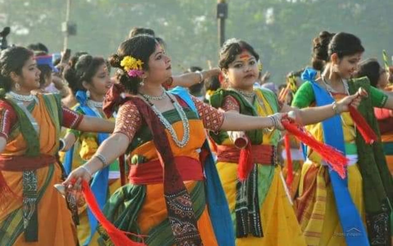 West Bengal News: शांति निकेतन की 'बसंत वंदना' कार्यक्रम में बाहरी लोगों की एंट्री पर लगी बैन, शेड्यूल जारी