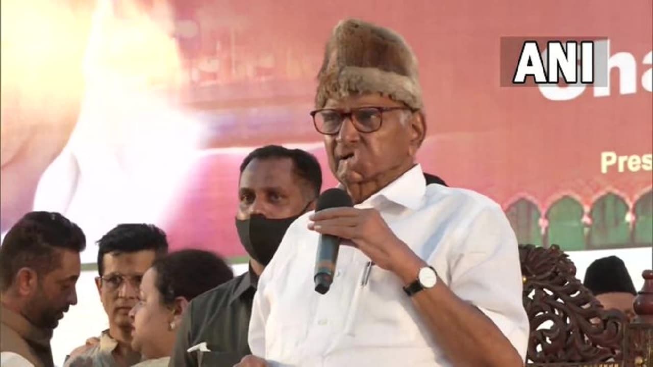 Maharashtra: शरद पवार बोले- दिल्ली के बाद अब महाराष्ट्र में भी समाज को भड़काने का हो रहा काम