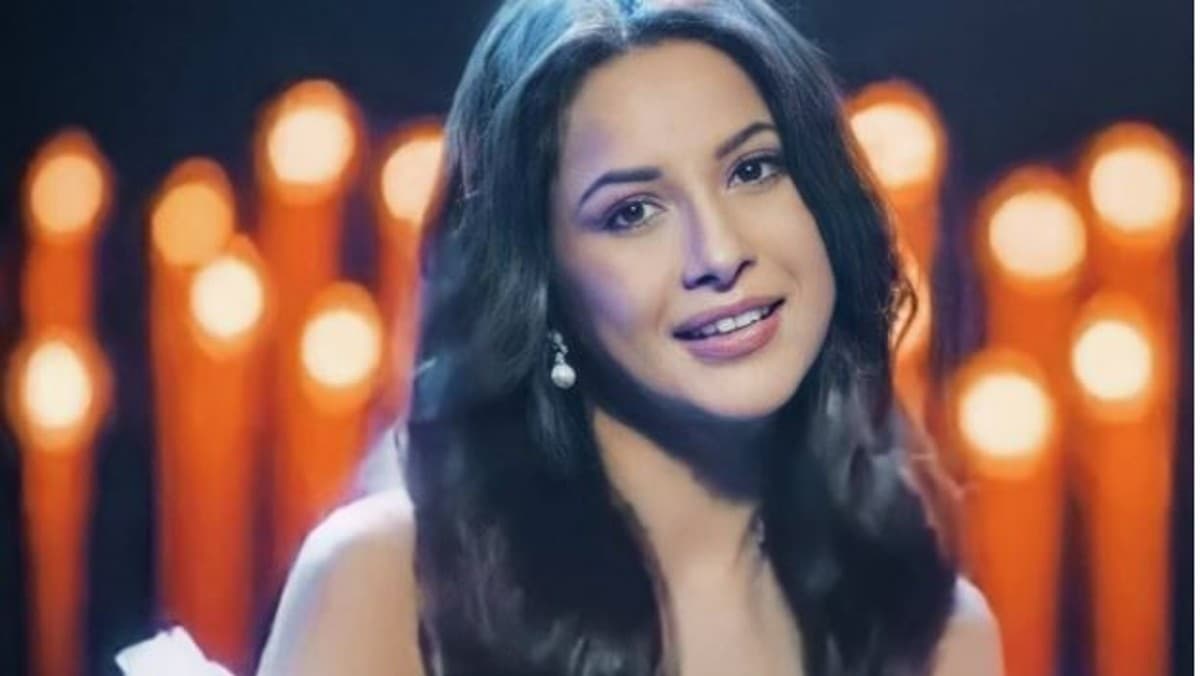 शहनाज गिल ने अपनी गायकी से किया फैंस को इंप्रेस, 'हुनरबाज' के लेटेस्ट प्रोमो में यूं दिखीं एक्ट्रेस,VIDEO