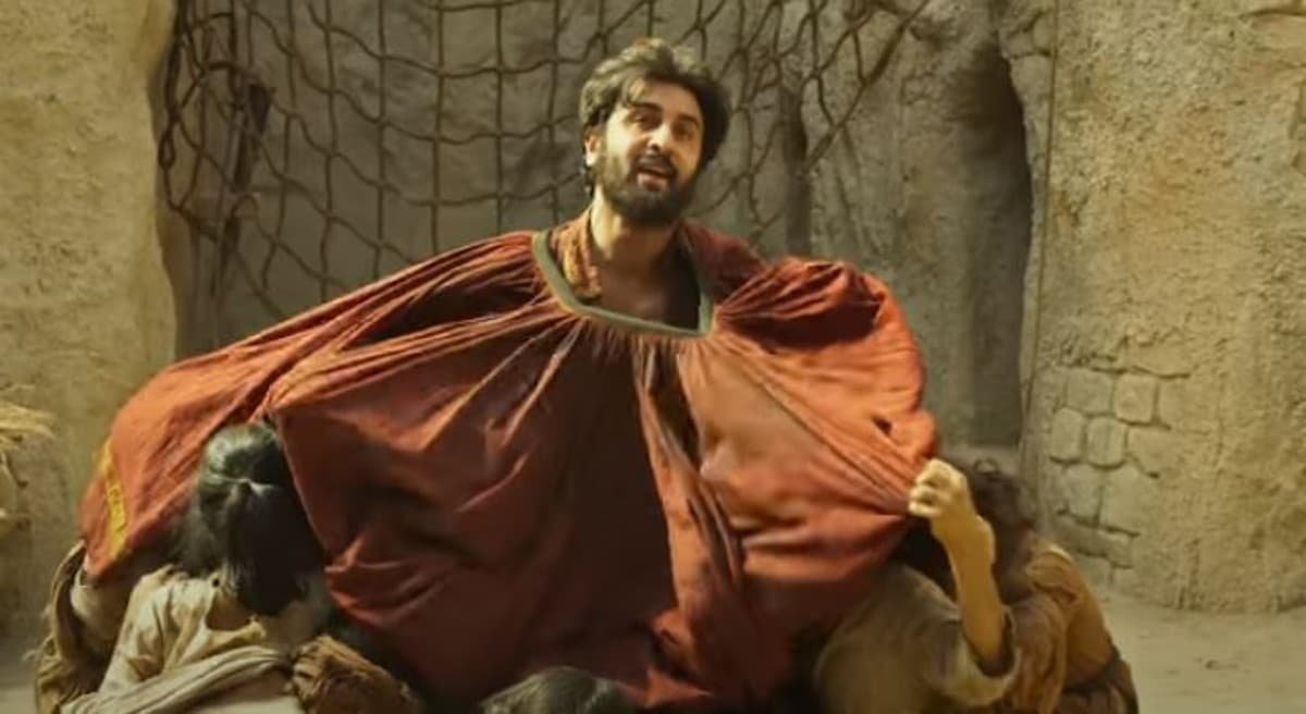 Shamshera Song Ji Huzoor:रणबीर कपूर की फिल्म शमशेरा का पहला गाना 'जी हुजूर' रिलीज, एक्शन करते दिखें एक्टर