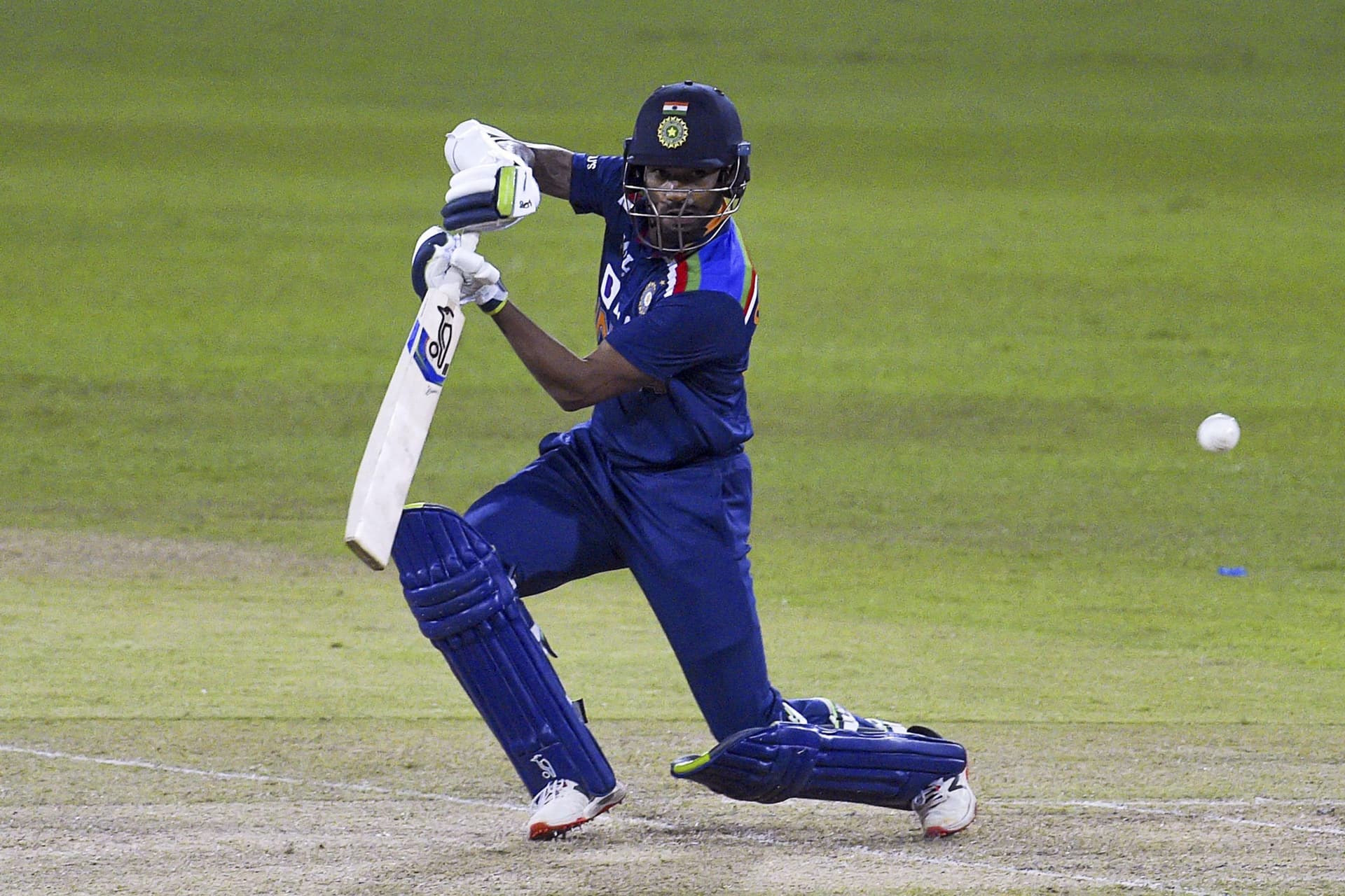 India vs Sri Lanka: श्रीलंका को हरा भारत ने पाकिस्तान को पछाड़ा, धवन की कप्तानी में टीम इंडिया ने रचा इतिहास