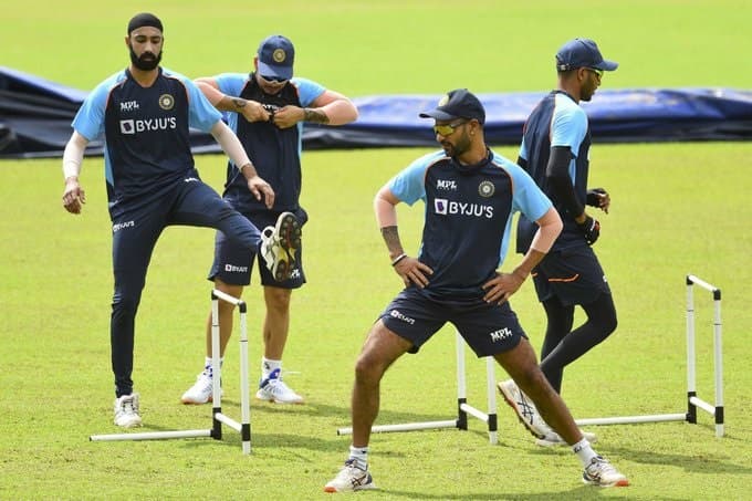 IND vs SL : श्रीलंका के खिलाफ मैदान पर उतरते ही धवन बन जाएंगे सबसे उम्रदराज कप्तान, बल्ले से भी रचेंगे इतिहास