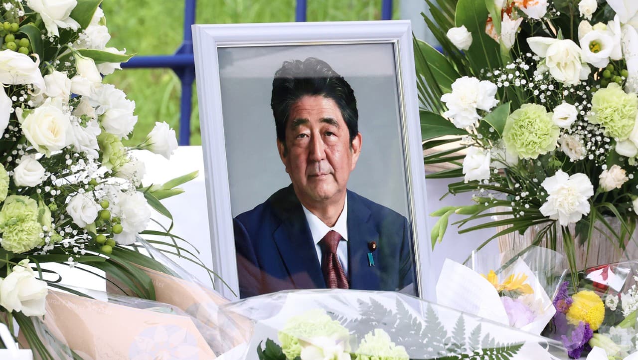 Shinzo Abe funeral : शिंजो आबे का अंतिम संस्कार राजकीय सम्मान के साथ होगा, मंत्रिमंडल ने लिया निर्णय