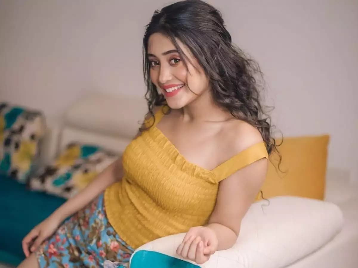 Khatron Ke Khiladi 12 में खतरनाक स्टंट करते दिखेंगी शिवांगी जोशी, ये कंटेस्टेंट भी आएंगे नजर Khatron Ke Khiladi 12 में खतरनाक स्टंट करते दिखेंगी शिवांगी जोशी, ये कंटेस्टेंट भी आएंगे नजर