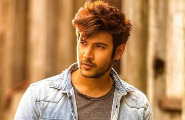 ‘बेहद 2’ एक्टर Shivin Narang की दो घंटे तक चली सर्जरी, कांच की टेबल पर गिरने से लगी थी चोट