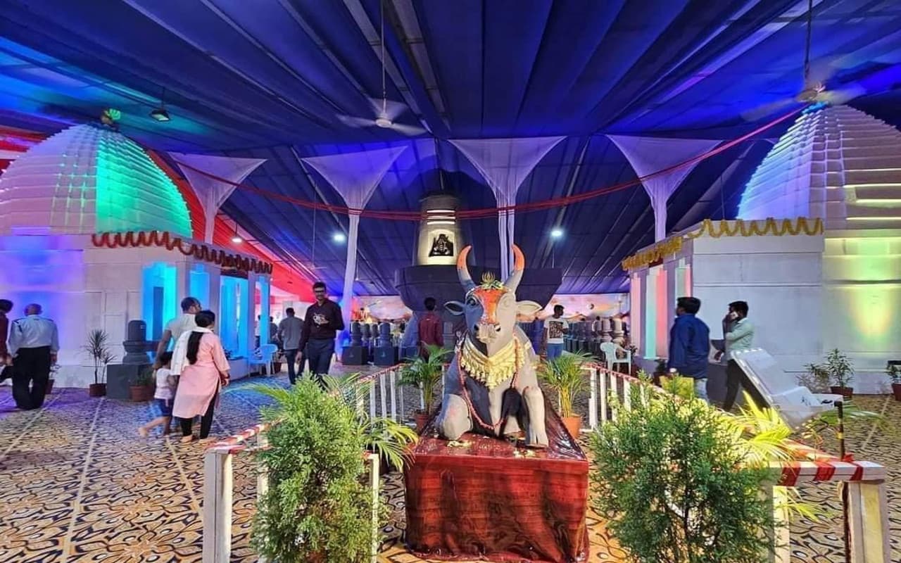 PHOTOS: देवघर आने वाले श्रद्धालु शिवलोक का करें दर्शन, बाबा मंदिर समेत शिव महिमा की मिलेगी अहम जानकारी