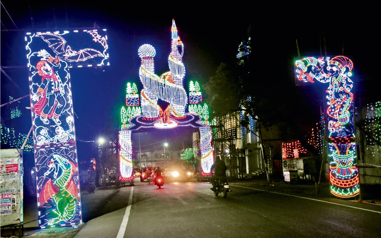 Mahashivratri 2023: देवघर में 3 दिन बाद निकलेगी शिव बारात, सज गयी बाबानगरी, बजने लगी शिव धुन