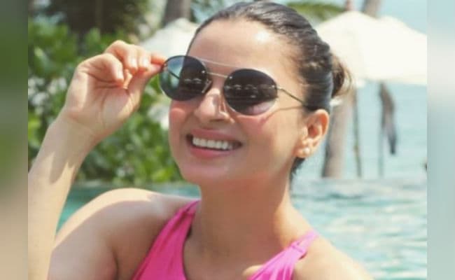 Kundali Bhagya की प्रीता ने ट्रांसपेरेंट ड्रेस में ढाया कहर, सोशल मीडिया पर वायरल हुई एक्‍ट्रेस की Bold Photos