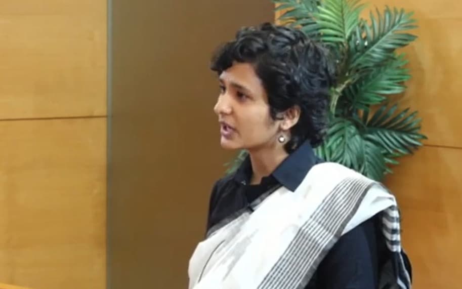 Shruti Sharma: यूपी के बिजनौर की रहने वाली हैं UPSC 2021 की टॉपर श्रुति शर्मा, जानें कैसी रही स्‍कूल‍िंग