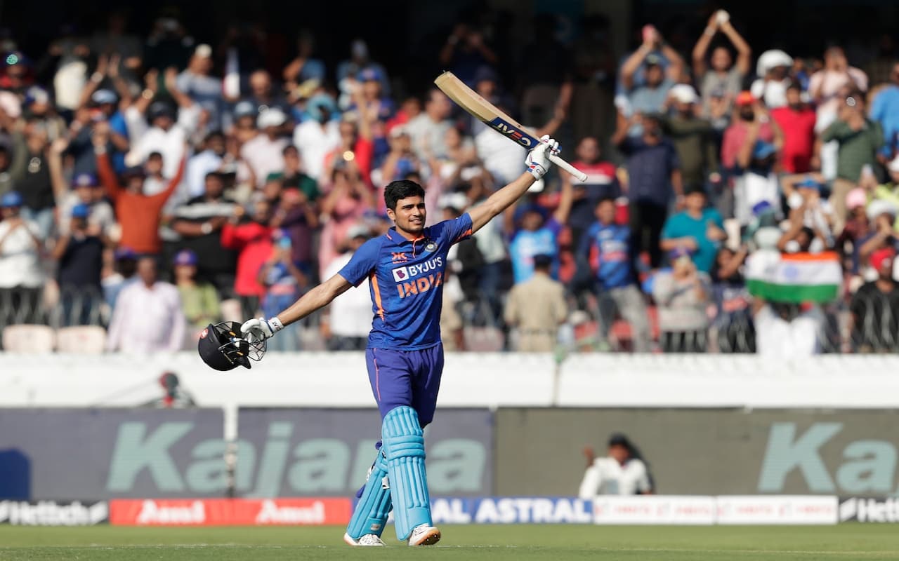 Shubman Gill Double Century: शुभमन गिल के डबल धमाके से पूरा भारत गदगद, सोशल मीडिया पर दिग्गजों ने दिया रिएक्शन