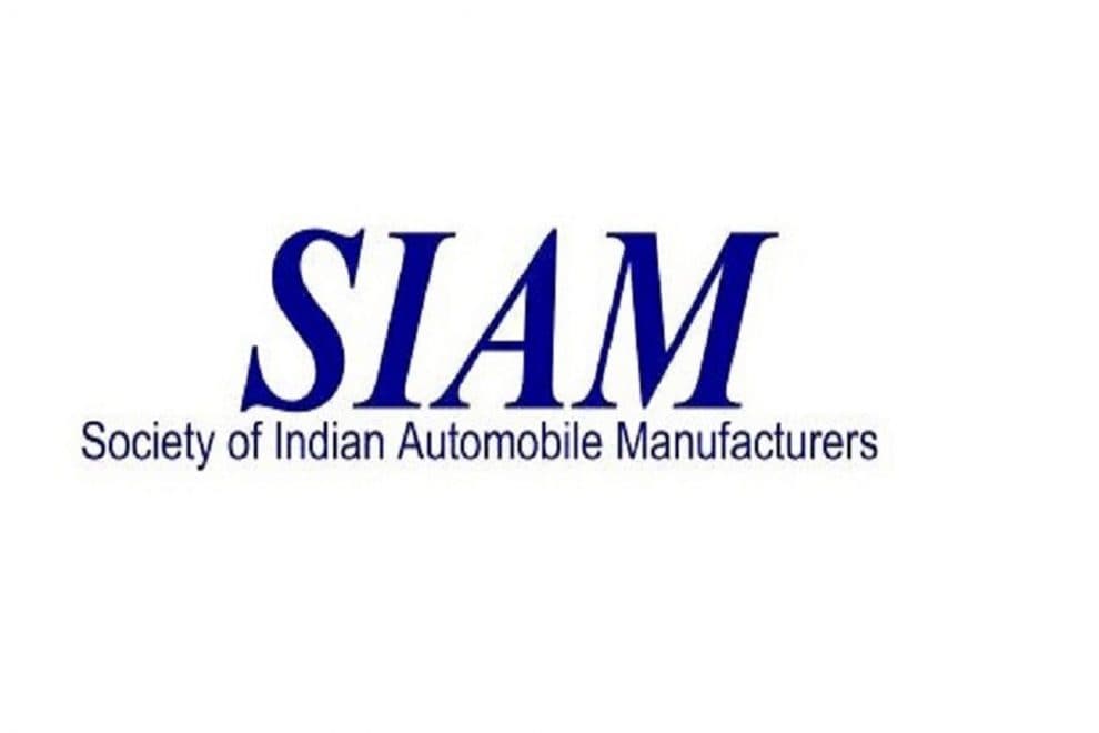 कोरोना से यात्री वाहनों की बिक्री 51 प्रतिशत गिरी