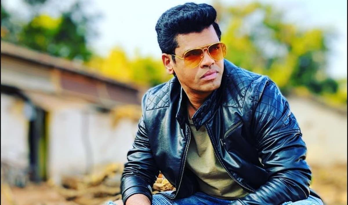 सिद्धार्थ जाधव ने तलाक की खबरों पर तोड़ी चुप्पी, बोले- सबुकछ ठीक है...