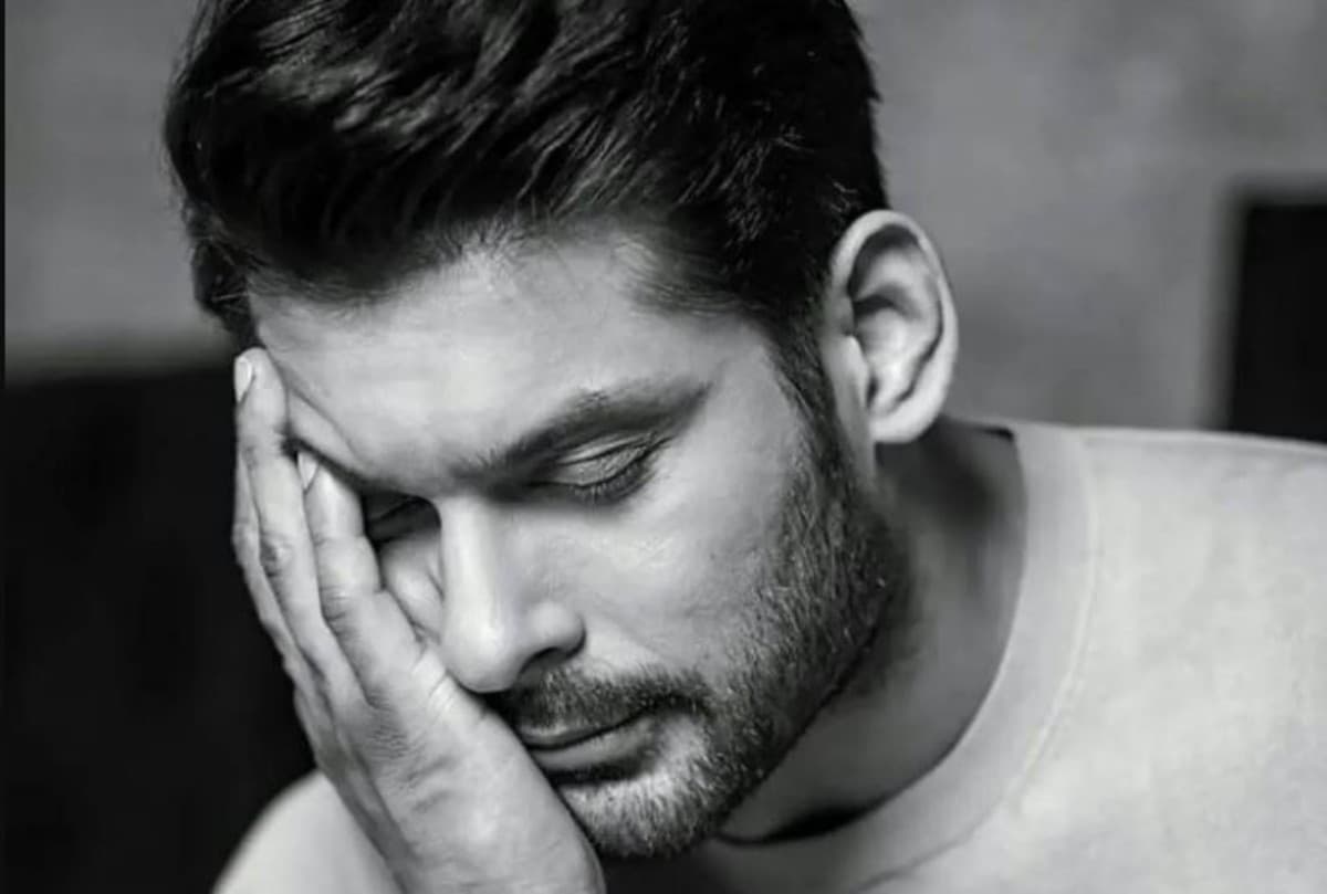 मौत से एक रात पहले क्या कर रहे थे सिद्धार्थ शुक्ला, सुबह कमरे में बेहोश मिले थे एक्टर