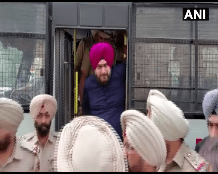 जेल में खाना नहीं खा रहे नवजोत सिंह सिद्धू! हो गया है ऐसा हाल, पहली तस्‍वीर आयी सामने