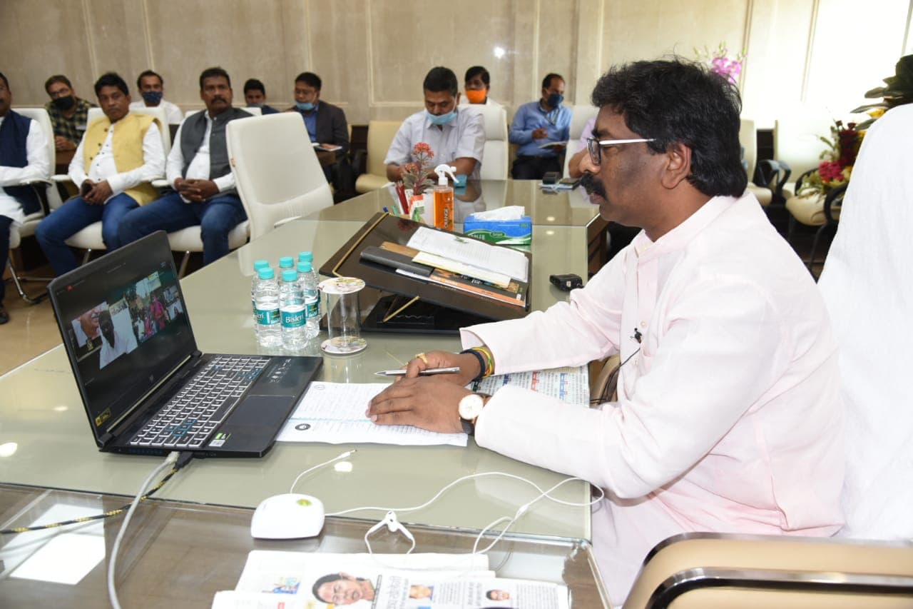 Jharkhand News : सीएम हेमंत सोरेन ने किया नंद घर का ऑनलाइन उद्घाटन, बोकारो में ग्रामीण इलाके के बच्चों एवं महिलाओं को मिलेंगी ये सुविधाएं