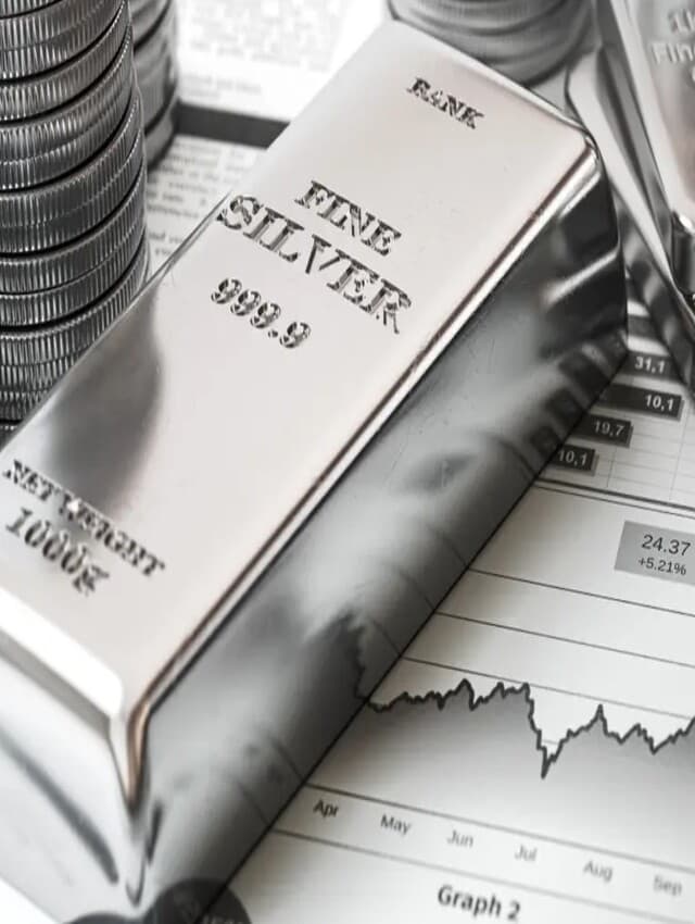 Silver Investment: 2023 में शेयर बाजार से ज्यादा चांदी ने दिया रिटर्न, तेजी का निवेशकों मिला फायदा