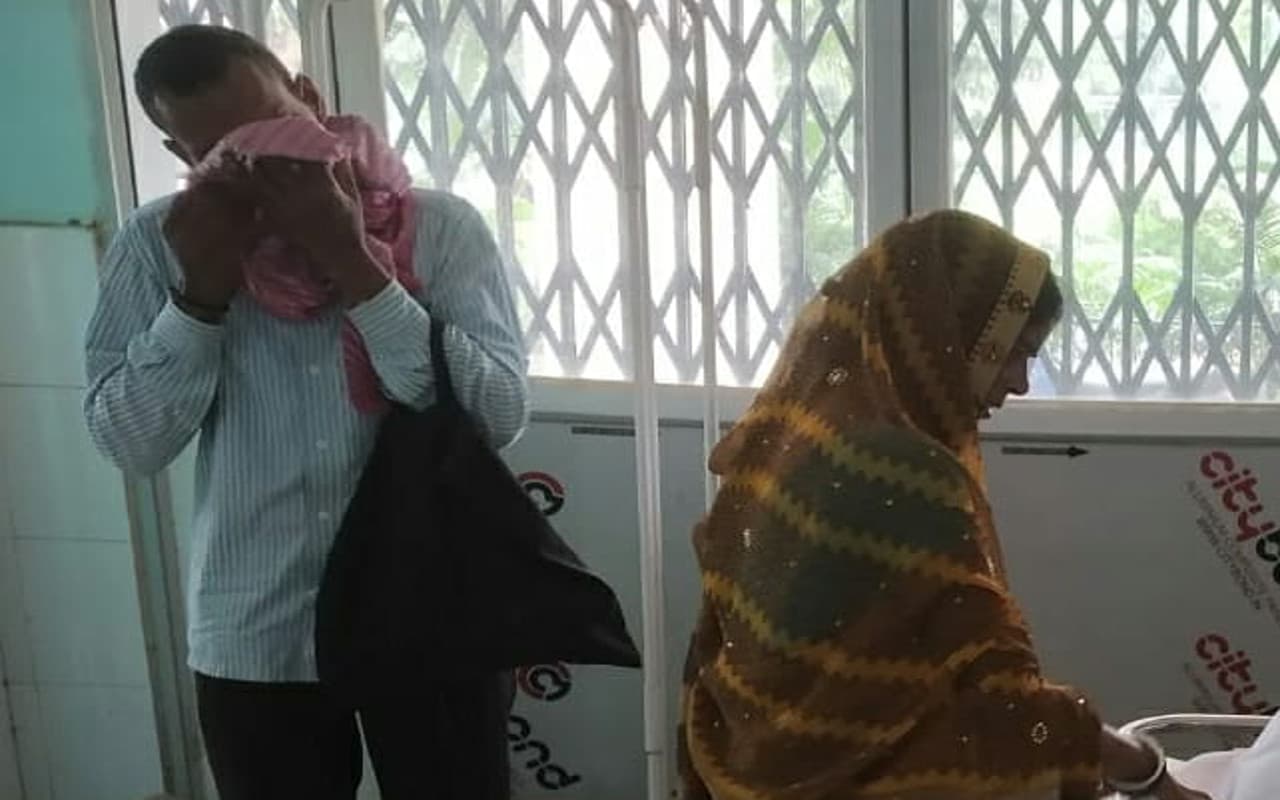 बक्सर में सिरप पीने के बाद बच्ची की मौत, परिजनों ने निजी अस्पताल लगाया ये गंभीर आरोप