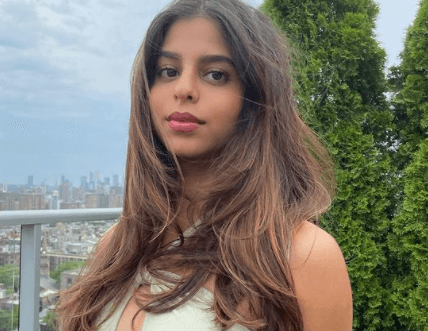 VIDEO : सुहाना खान का अनसीन वीडियो वायरल, जस्टिन बीबर के सॉन्ग पर कुछ यूं दिया एक्सप्रेशन्स