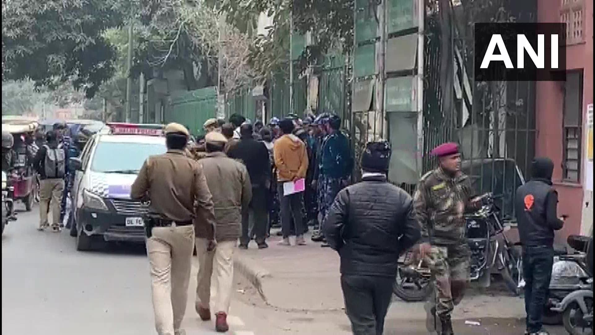 DU में भी BBC डॉक्यूमेंट्री की स्क्रीनिंग का एलान, बवाल की आशंका से प्रशासन ने पुलिस से मांगी मदद