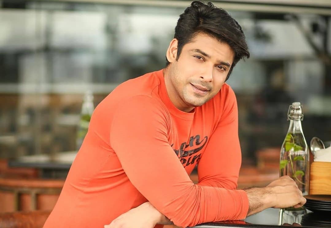 Bigg Boss 14: आपको पता है बिग बॉस के घर में रहने के लिए सिद्धार्थ शुक्ला को मिल रहे कितने करोड़?