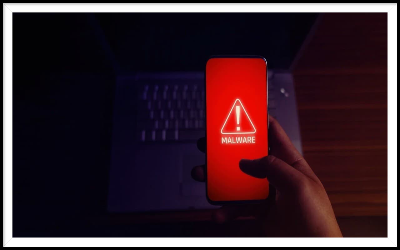 Mobile बैंकिंग सर्विस का इस्तेमाल करने वाले जाएं सावधान, यह वायरस एक झटके में खाली कर सकता है आपका अकाउंट