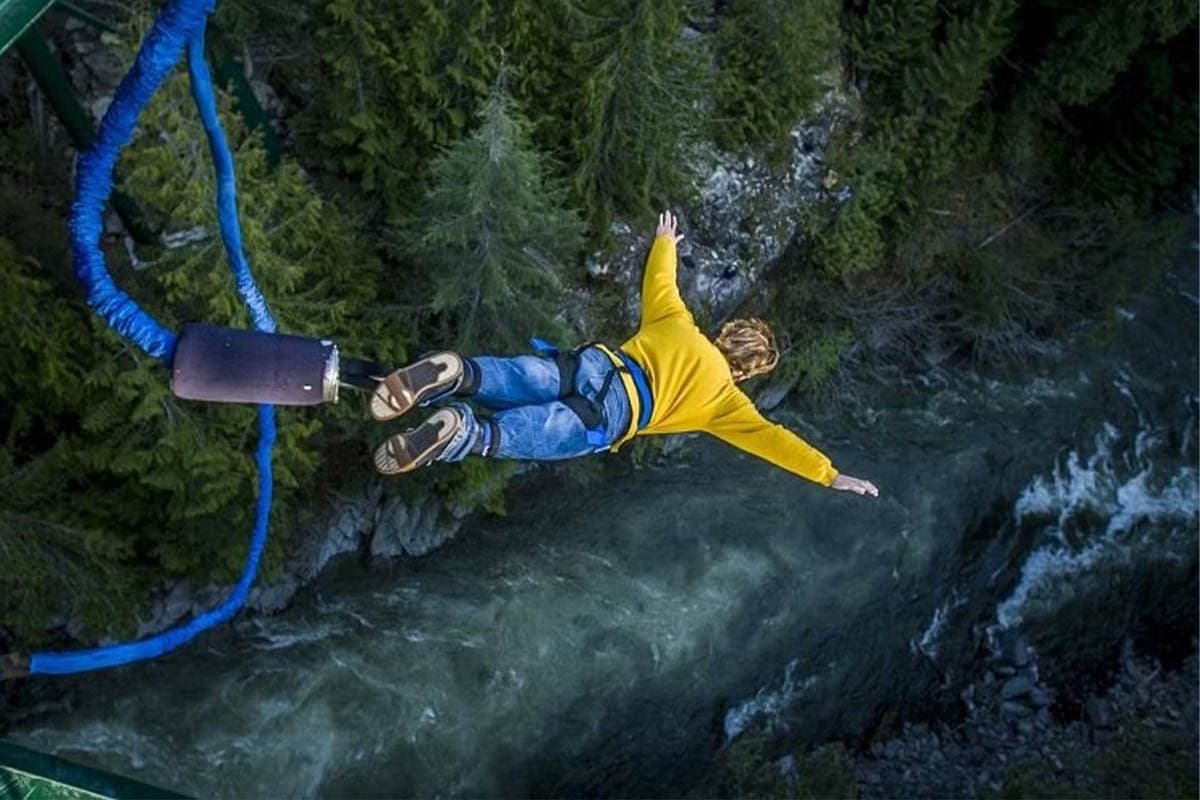 Bungee Jumping का है शौक तो अब दिल्ली-गुड़गांव में उठाएं मजा, जानें लोकेशन से लेकर टिकट प्राइस तक