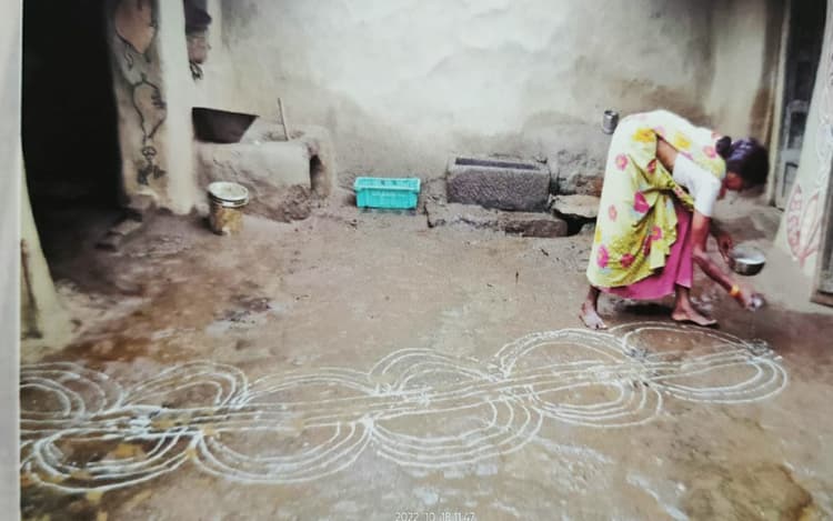 Sohrai 2022: गुमला के बिशुनपुर में 'तहड़ी भात' खाने की परंपरा, पशुओं को खिलाया जाता है 'कुहंडी'