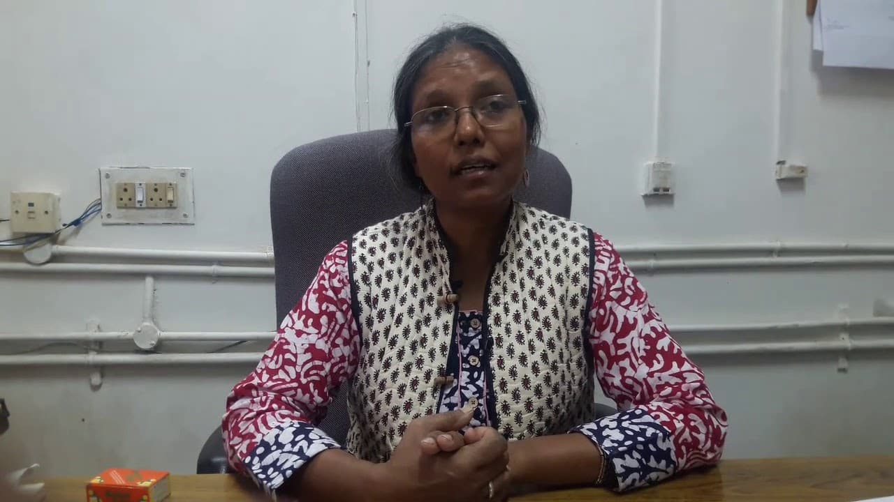 सिस्टम को कोसने से काम नहीं चलेगा, उसका हिस्सा बन उसमें सुधार की गुंजाइश ढूंढ़नी होगी