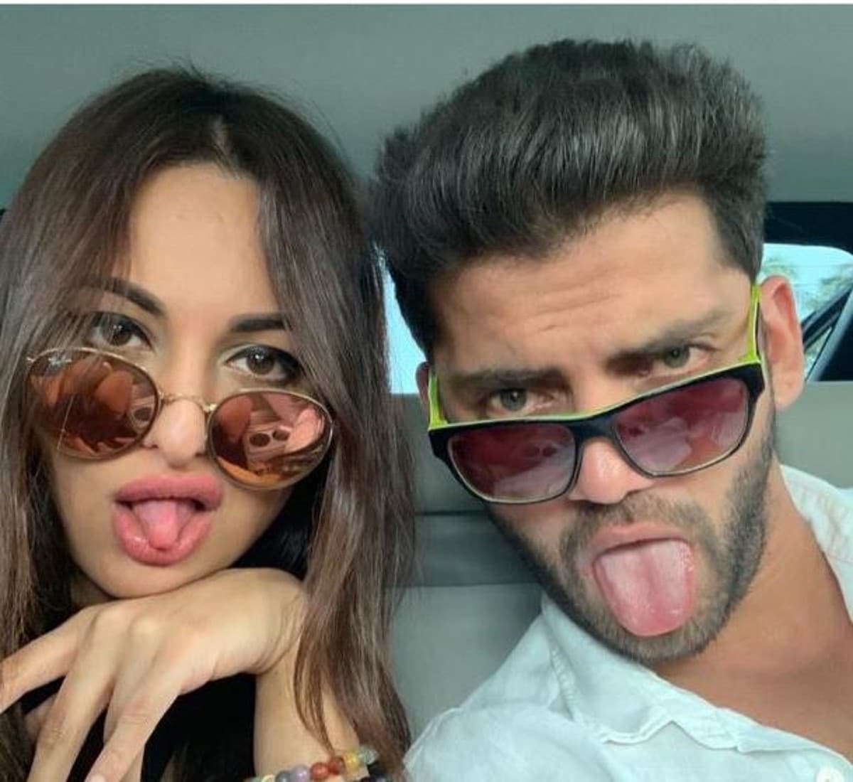 सोनाक्षी सिन्हा ने बताया अपने रुमर्ड बॉयफ्रेंड का नाम! ये शख्स बनेगा शत्रुघ्न सिन्हा का दामाद, देखें PHOTOS